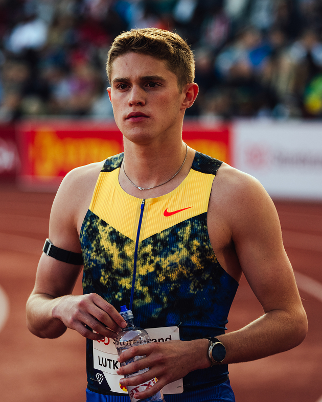 Cooper Lutkenhaus holding a water bottle